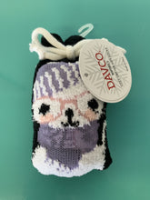 Load image into Gallery viewer, Cat Pouch Fuzzy Socks (Women's)
